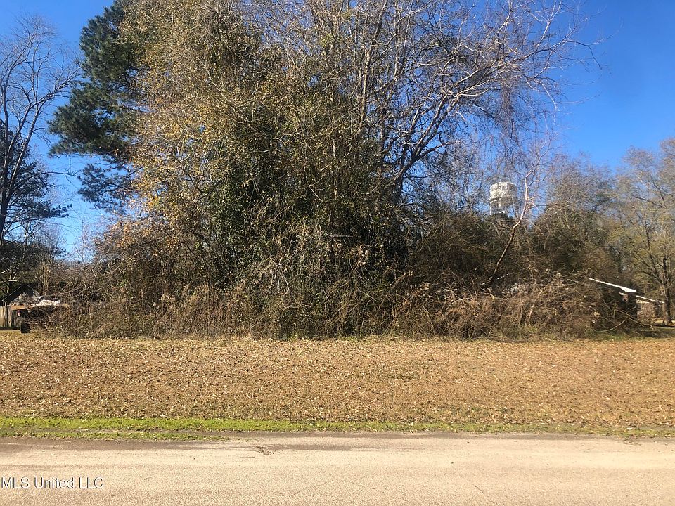 1st image of Camellia Dr Lot 49