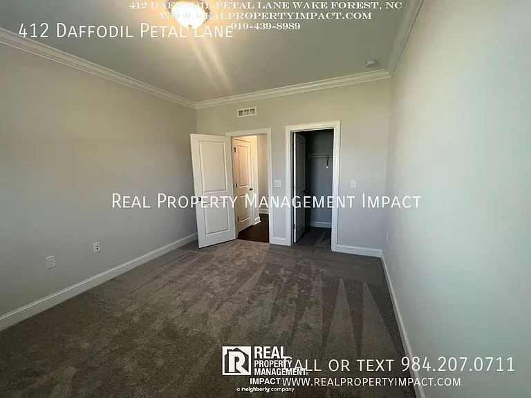 412 Daffodil Petal Ln — Photo 32