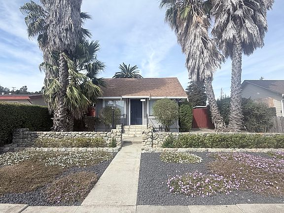 2nd image of 332 Indiana St