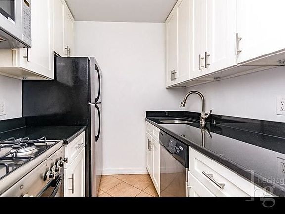 4th image of 145 E 15th St APT 5M