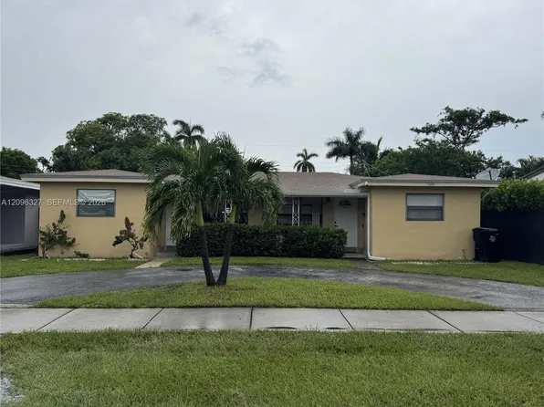 1009 NE 2nd St, Hallandale Beach, FL 33009