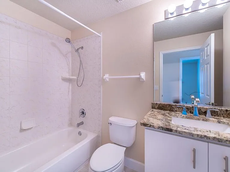 1159 Kilkenny Ln — Photo 9
