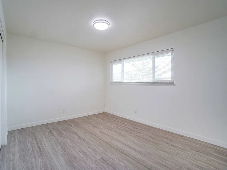 324 Mountain View Ave — Photo 15