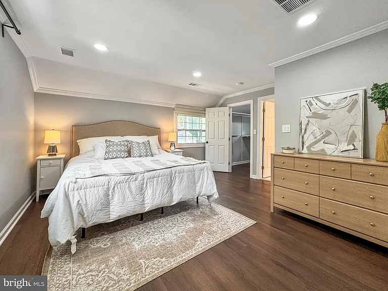 6621 Hallwood Ave — Photo 30