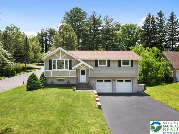 201 S 15th St, Emmaus, PA 18049