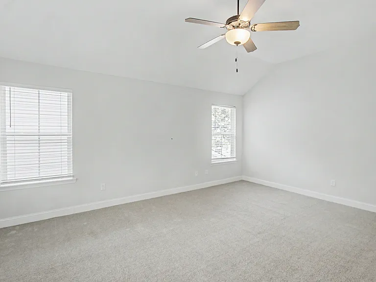 156 Hamlet Ct — Photo 28