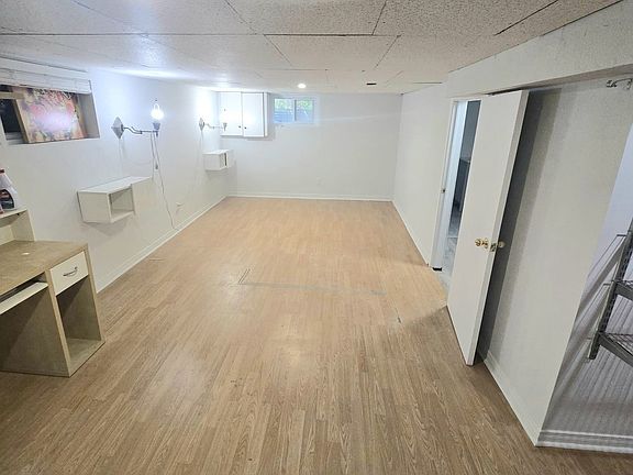5th image of 22 Fairfield Ave #Basement