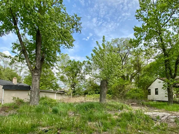 1013 New Hampshire St, Gary, IN 46403