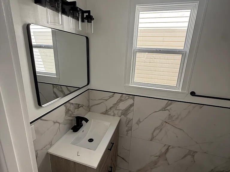 651 Meacham Ave — Photo 2