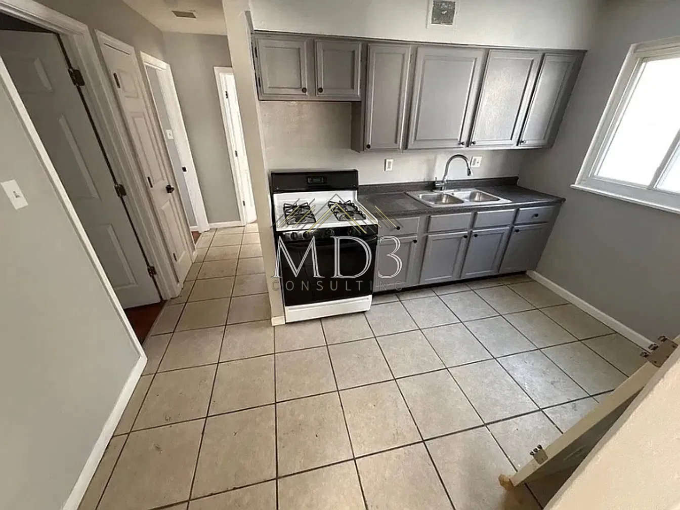 3 bed, 864 sqft, $1,400 — Photo 4