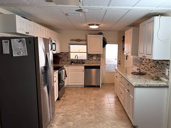 5th image of 4113 Edam St