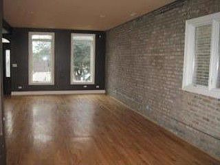 2nd image of 1222 N Artesian Ave