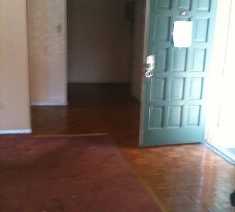 5th image of 5005 Skillman St APT 215