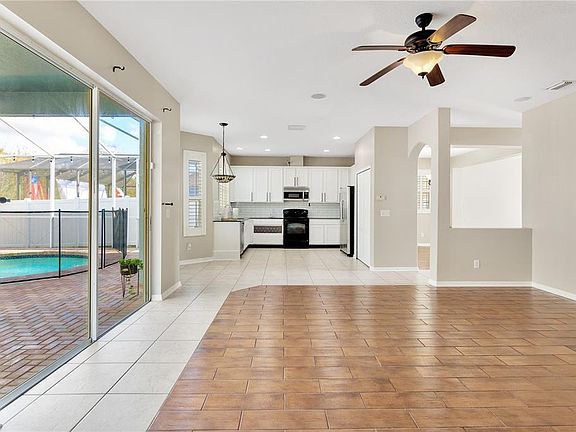 3rd image of 11329 Village Brook Dr