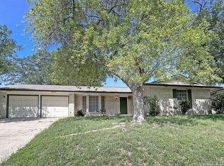 331 Shin Oak, Live Oak, TX 78233
