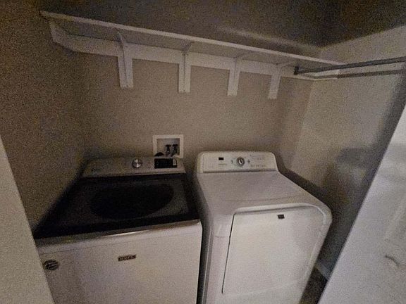 5th image of 2939 Hickory Cove Ln #2939