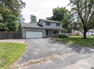 201 Shereen Ct, Schenectady, NY 12304