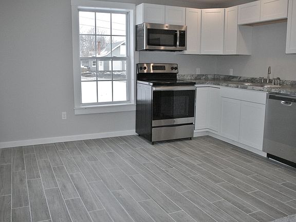 5th image of 115 Gleason St #2