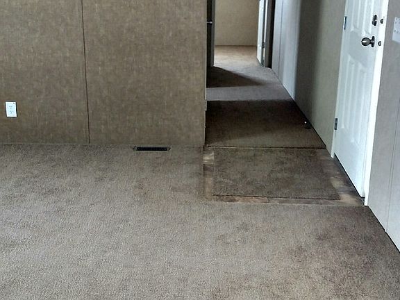 4th image of 730 Redwood Drive