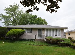 9632 5th Pl, Highland, IN 46322