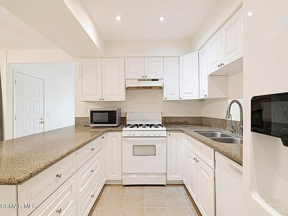 4th image of 15242 Campus Park Dr APT E