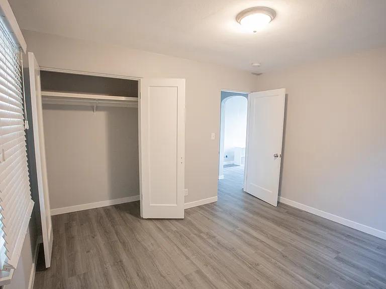 614 Greenstreet Blvd #B — Photo 11