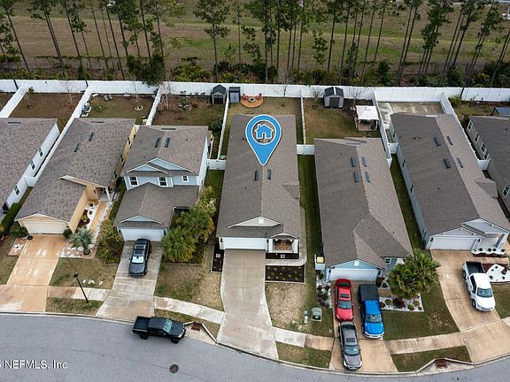 5th image of 8304 CAPE FOX Drive