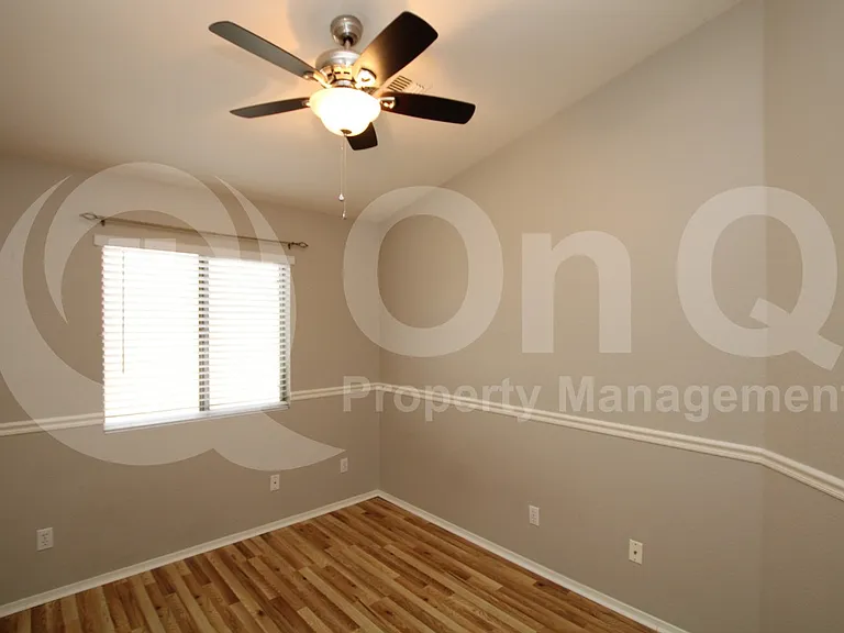 1172 W 18th Ave — Photo 10