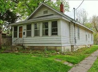 3926 11th Pl, Des Moines, IA 50313