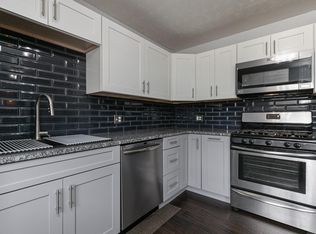 1046 E McCanse St, Springfield, MO 65803