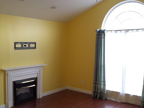 3rd image of 51723 Adler Park Dr W
