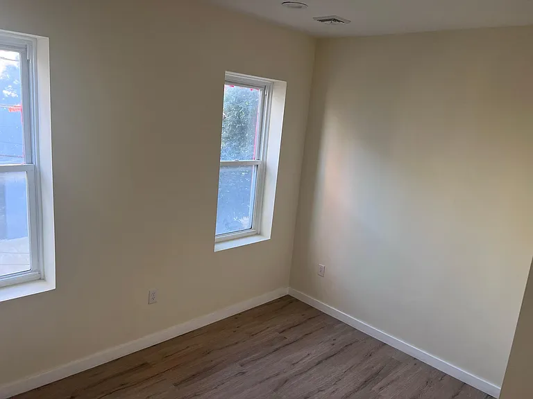 1558 N Randolph St #1 — Photo 7