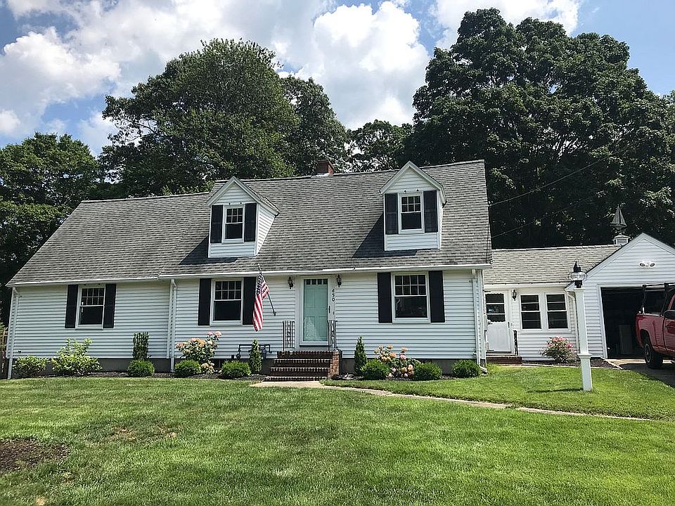1st image of 450 Summer St