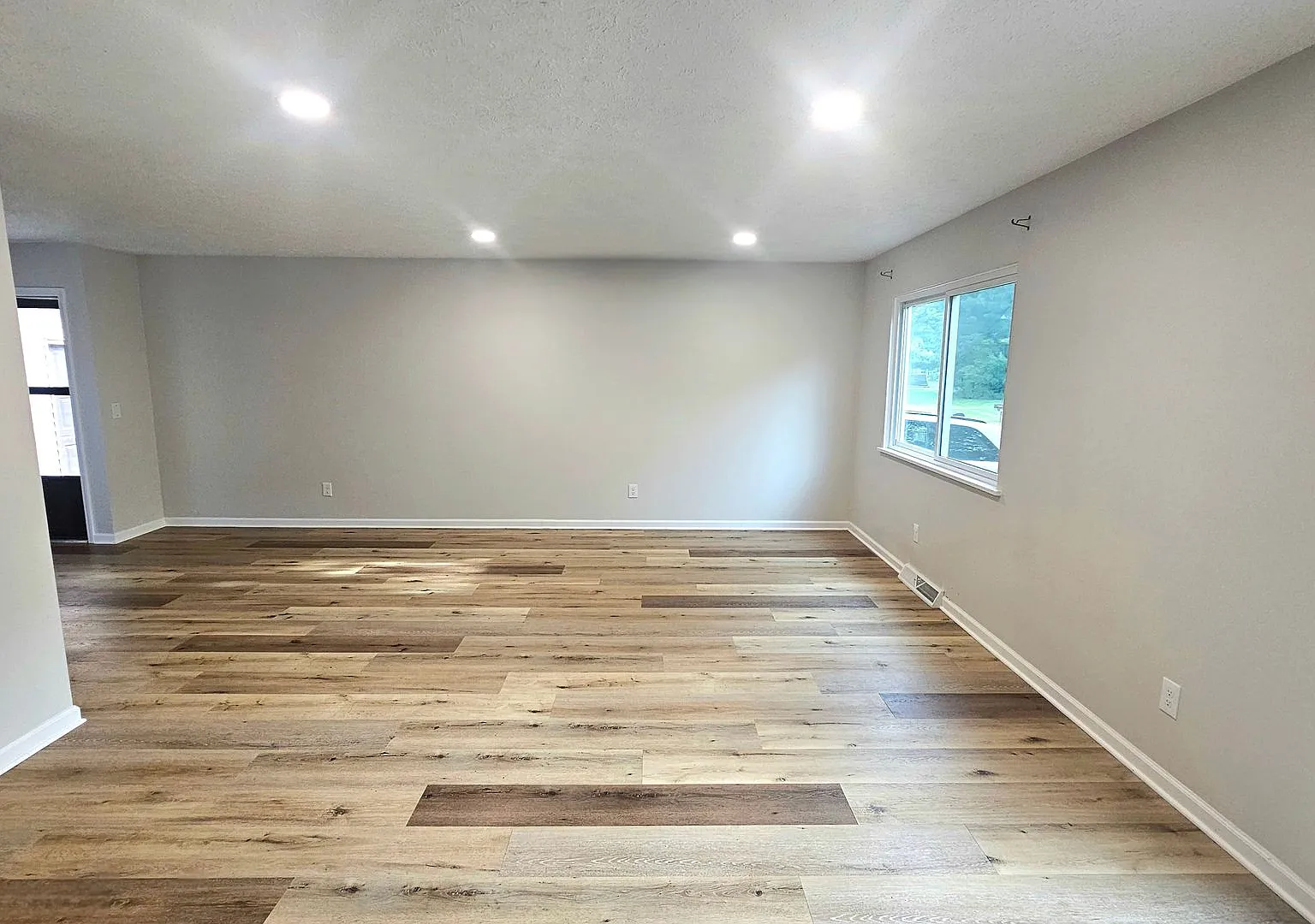 1817-1819 Sawmill Pl Mansfield OH 44904 — Photo 3