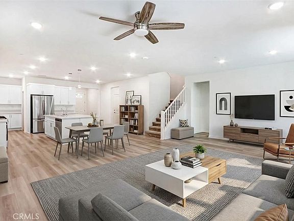 5th image of 2670 E Embry Ln