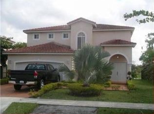 5831 SW 163rd Pl, Miami, FL 33193