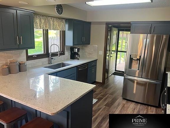 2nd image of 15929 Douglas Cir