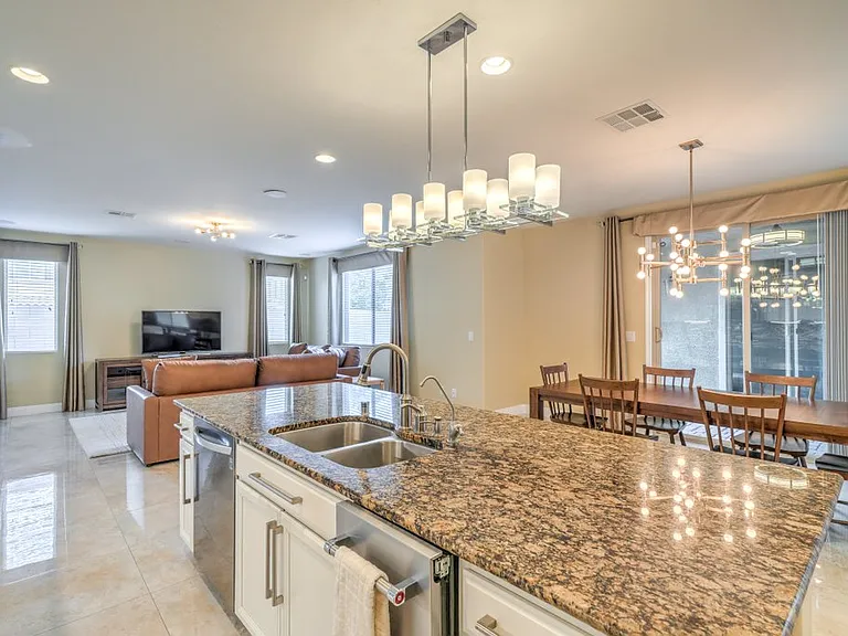 12308 Kings Eagle St — Photo 5