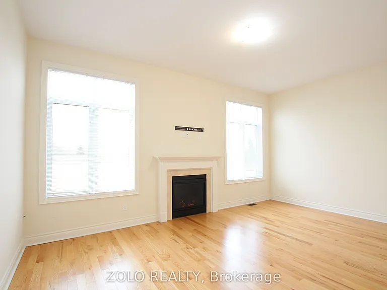 64 Cayton Cres — Photo 41