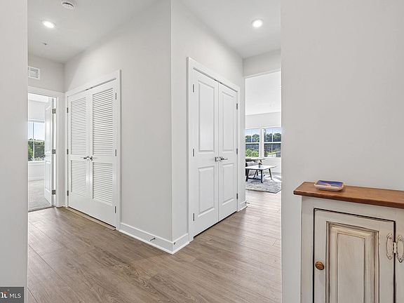 3rd image of 40 Liberty Rd Unit P