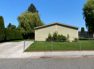 2607 W Nixon St, Pasco, WA 99301