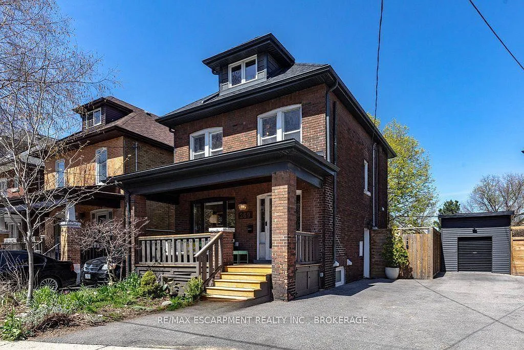 1 bed, $1,400 — Photo 1
