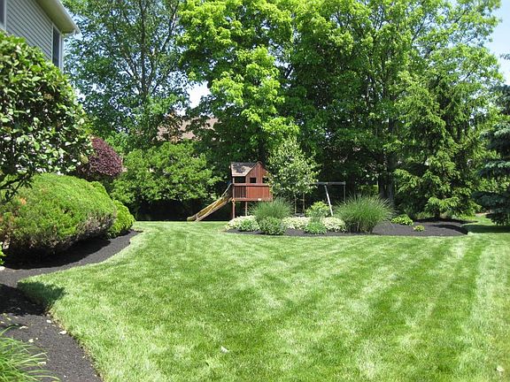 3rd image of 6276 Twonotch Ct