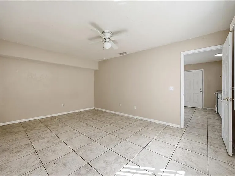 2918 Fan Palm Dr #FRONT — Photo 10