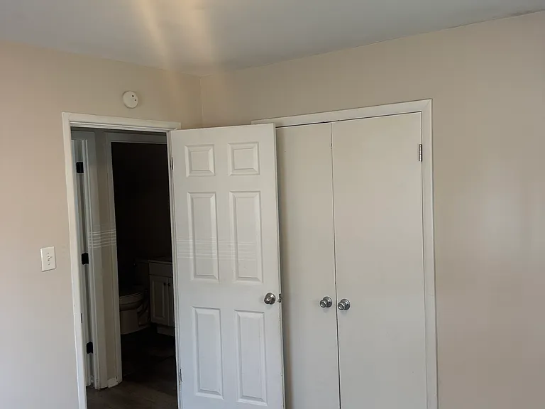 3268 N Wellington Ave — Photo 8