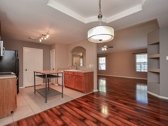 4th image of 18923 N Lyford Dr