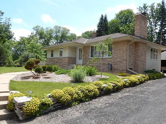 4th image of 1943 Kenwood Dr E