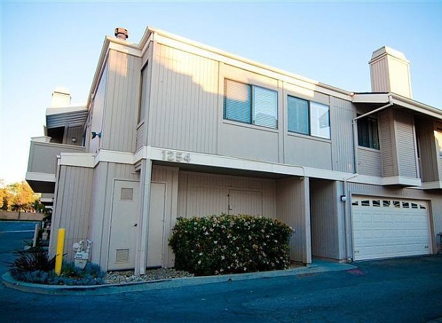 1st image of 1254 Seacliff Ct Unit 1