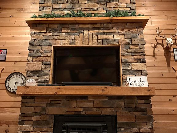 Gorgeous 17'-6" Fireplace