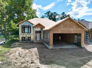 660 Devonshire Rd, Saugeen Shores, ON N0H2C3